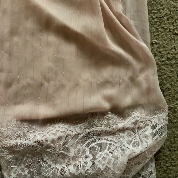 Chelsea28 Chiffon and Lace Dress in Pink Smoke Midi NWT - Picture 10 of 13